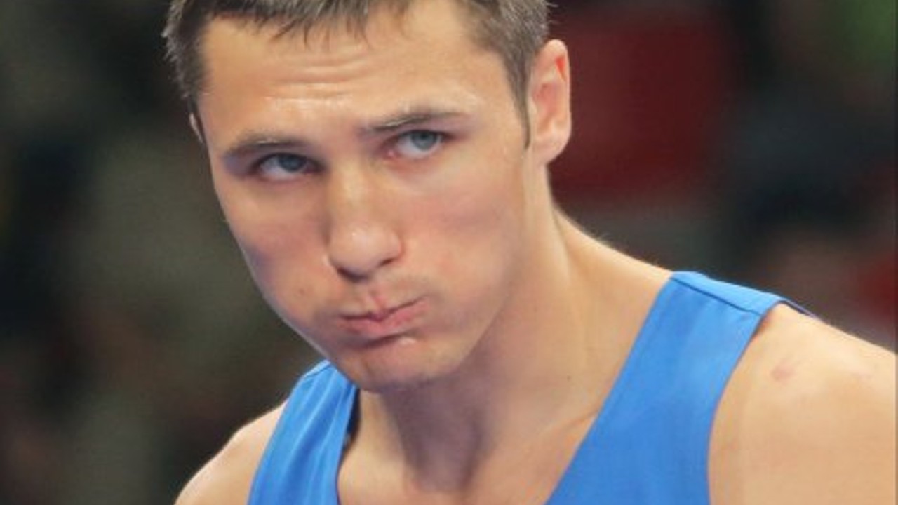 Андрей Замковой покидает Олимпиаду-2016 (ВИДЕО боя против Рейтона Оквири)