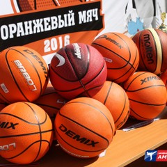 Спортивная акция "Оранжевый мяч" собрала в Благовещенске любителей баскетбола