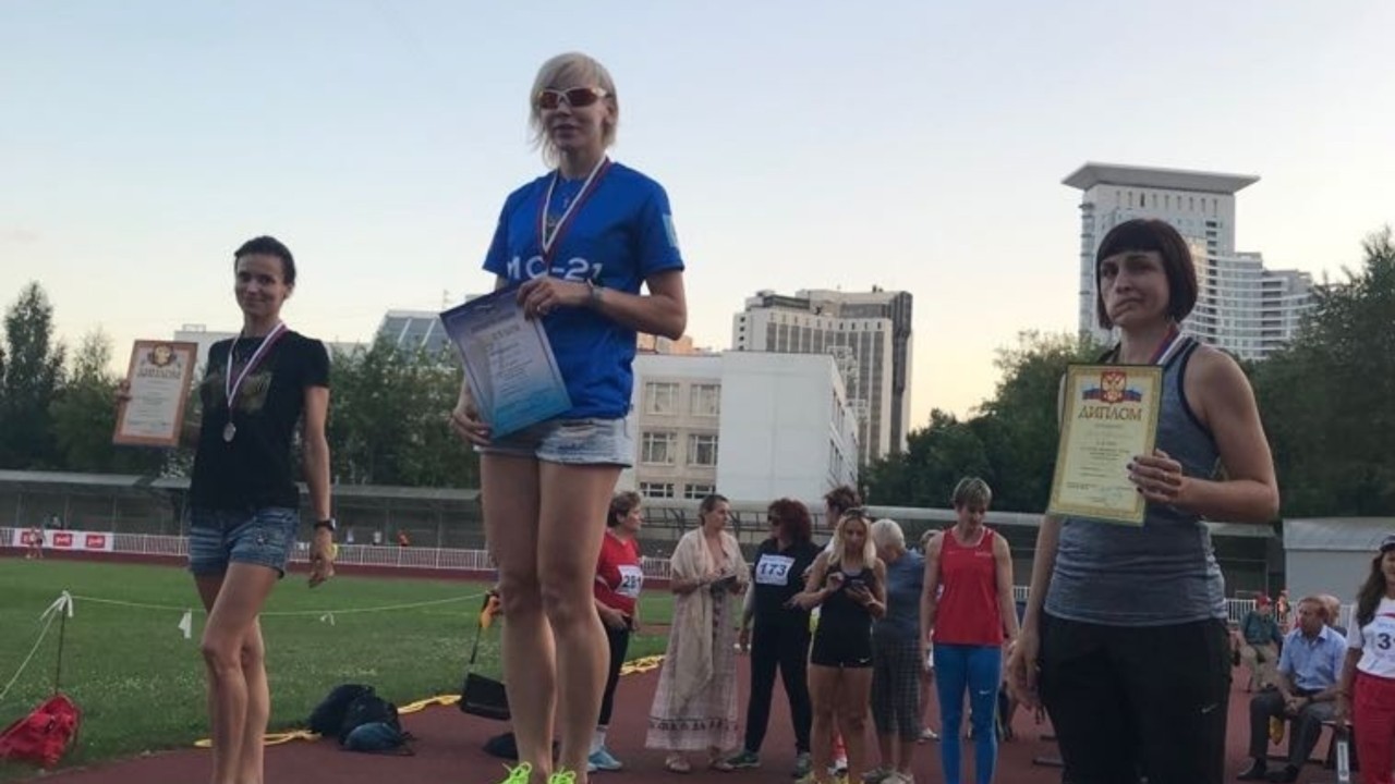 Елена Сойникова выиграла чемпионат России среди ветеранов в беге на 100 м. и 200 м.