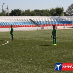 На благовещенском стадионе "Спартак" стартовали международные соревнования по футболу среди детей