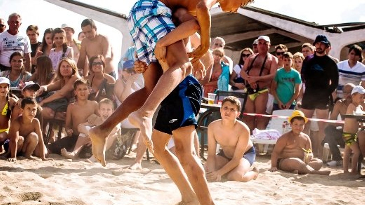 В воскресенье, 3 июля, состоятся соревнования по пляжной борьбе