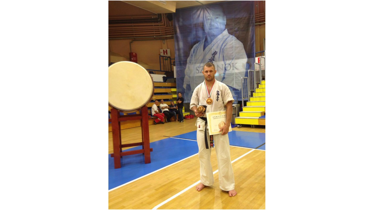 Благовещенский каратист Евгений Филиппов стал бронзовым призёром Чемпионата Европы