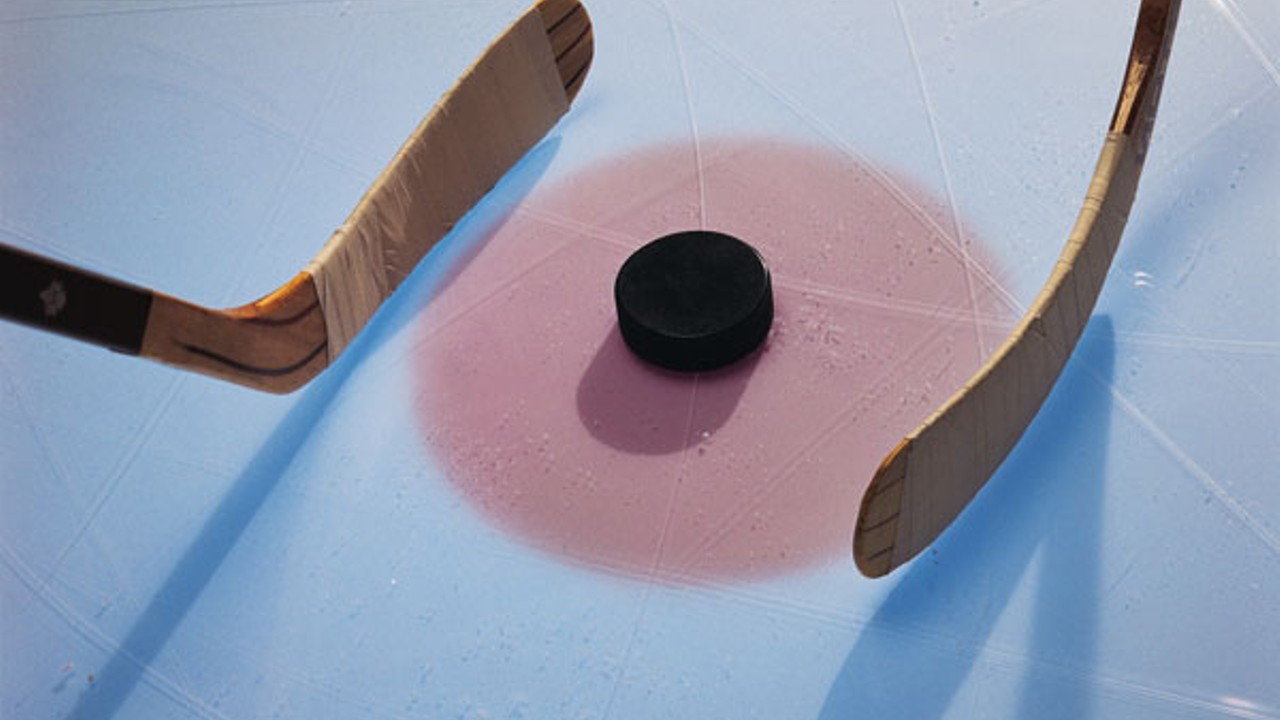 14 января амурские хоккеисты сразятся с китайскими спортсменами на льду р.Амур